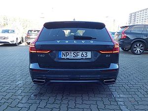 Volvo  B4 (Diesel) R Design (EURO 6d)(DPF) Klima Navi