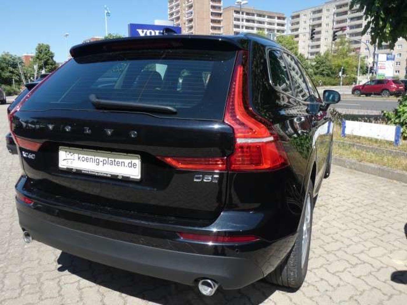 Volvo  D5 AWD Momentum Klima Navi Leder Rückfahrkamera